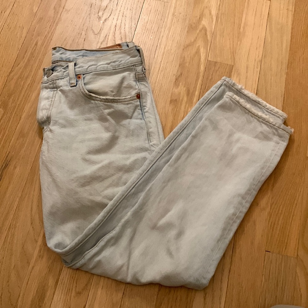 Levi’s straight light wash leg jeans